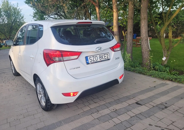 Hyundai ix20 cena 26900 przebieg: 136246, rok produkcji 2011 z Sieniawa małe 436